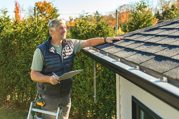 Professional Roofing technician working in Midway Park, NC